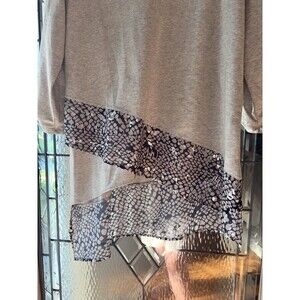 Vecceli‎ Italy Woman's Tunic Size L/XL Slit Side Gray Luxury Comfort